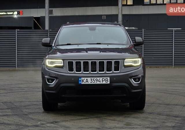 Серый Джип Гранд Чероки, объемом двигателя 3.6 л и пробегом 195 тыс. км за 15999 $, фото 1 на Automoto.ua