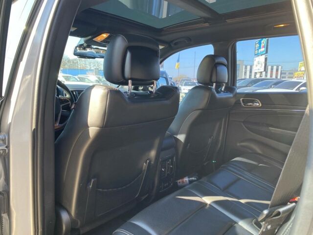 Сірий Джип Grand Cherokee, об'ємом двигуна 3 л та пробігом 191 тис. км за 22300 $, фото 25 на Automoto.ua