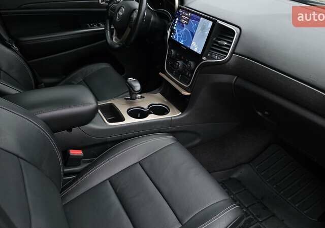 Серый Джип Гранд Чероки, объемом двигателя 3.6 л и пробегом 195 тыс. км за 15999 $, фото 27 на Automoto.ua