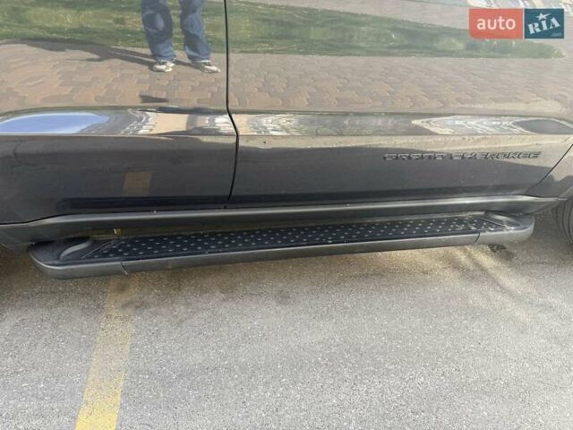 Серый Джип Гранд Чероки, объемом двигателя 3.6 л и пробегом 173 тыс. км за 17800 $, фото 13 на Automoto.ua