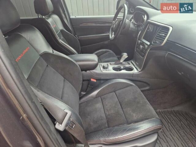 Сірий Джип Grand Cherokee, об'ємом двигуна 3.6 л та пробігом 185 тис. км за 24200 $, фото 2 на Automoto.ua