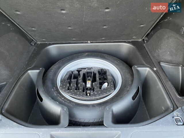 Сірий Джип Grand Cherokee, об'ємом двигуна 3.6 л та пробігом 102 тис. км за 26000 $, фото 21 на Automoto.ua