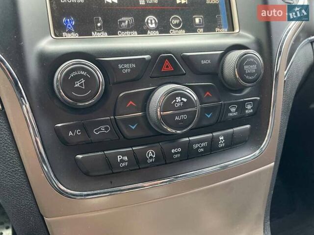 Сірий Джип Grand Cherokee, об'ємом двигуна 3.6 л та пробігом 103 тис. км за 20500 $, фото 19 на Automoto.ua