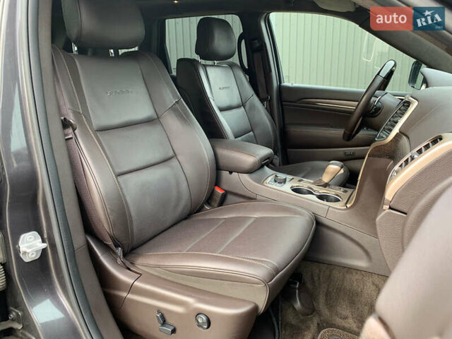 Серый Джип Гранд Чероки, объемом двигателя 2.99 л и пробегом 86 тыс. км за 29132 $, фото 11 на Automoto.ua