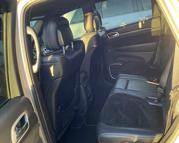 Сірий Джип Grand Cherokee, об'ємом двигуна 3.6 л та пробігом 102 тис. км за 26000 $, фото 17 на Automoto.ua