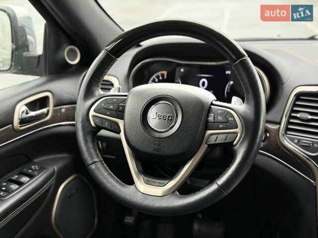 Серый Джип Гранд Чероки, объемом двигателя 3.6 л и пробегом 138 тыс. км за 22600 $, фото 20 на Automoto.ua