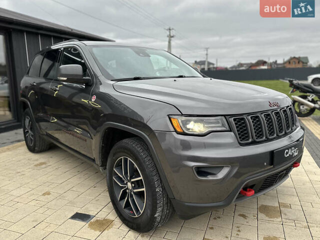 Сірий Джип Grand Cherokee, об'ємом двигуна 3.6 л та пробігом 173 тис. км за 24900 $, фото 2 на Automoto.ua