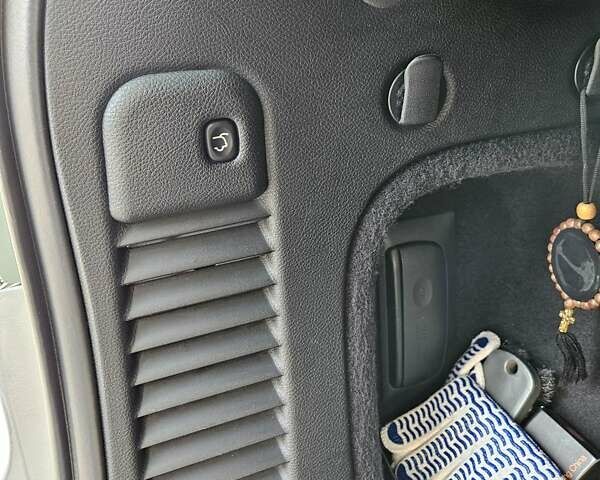 Сірий Джип Grand Cherokee, об'ємом двигуна 3.6 л та пробігом 125 тис. км за 28200 $, фото 18 на Automoto.ua