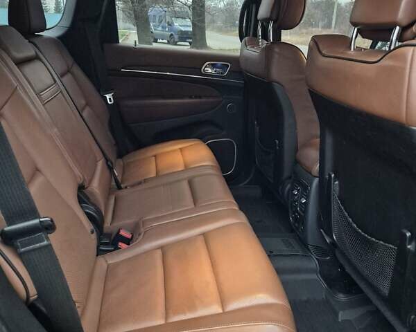 Серый Джип Гранд Чероки, объемом двигателя 2.99 л и пробегом 190 тыс. км за 25900 $, фото 10 на Automoto.ua