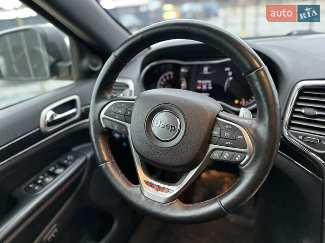 Сірий Джип Grand Cherokee, об'ємом двигуна 3.6 л та пробігом 173 тис. км за 24900 $, фото 33 на Automoto.ua