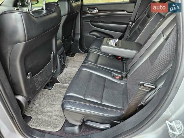 Сірий Джип Grand Cherokee, об'ємом двигуна 3.6 л та пробігом 125 тис. км за 28200 $, фото 15 на Automoto.ua