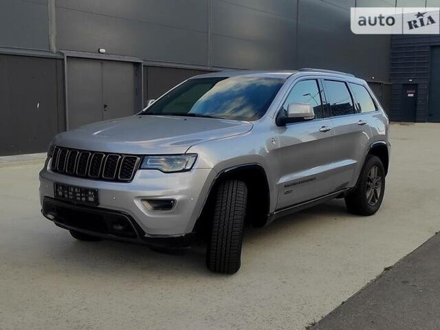 Сірий Джип Grand Cherokee, об'ємом двигуна 3.6 л та пробігом 150 тис. км за 25000 $, фото 8 на Automoto.ua