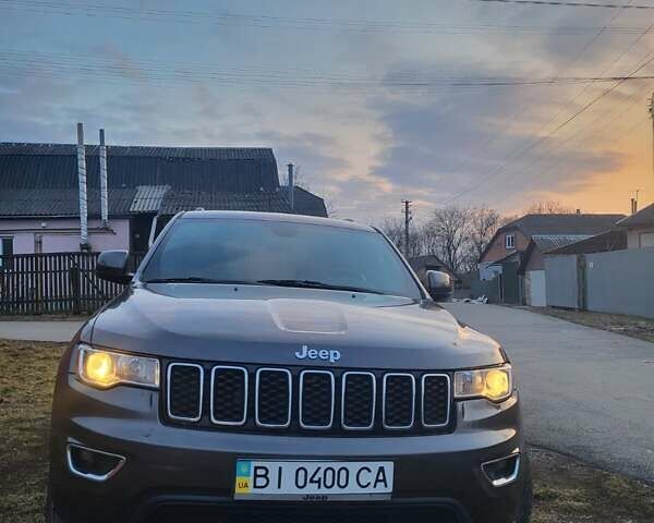 Сірий Джип Grand Cherokee, об'ємом двигуна 3.6 л та пробігом 184 тис. км за 17500 $, фото 1 на Automoto.ua