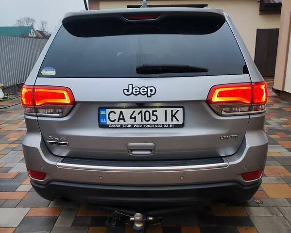 Джип Гранд Чероки 2016 в Черкассах на Automoto.ua Серый Джип Гранд Чероки, объемом двигателя 2.99 л и пробегом 171 тыс. км за 25900 $, фото 10 на Automoto.ua