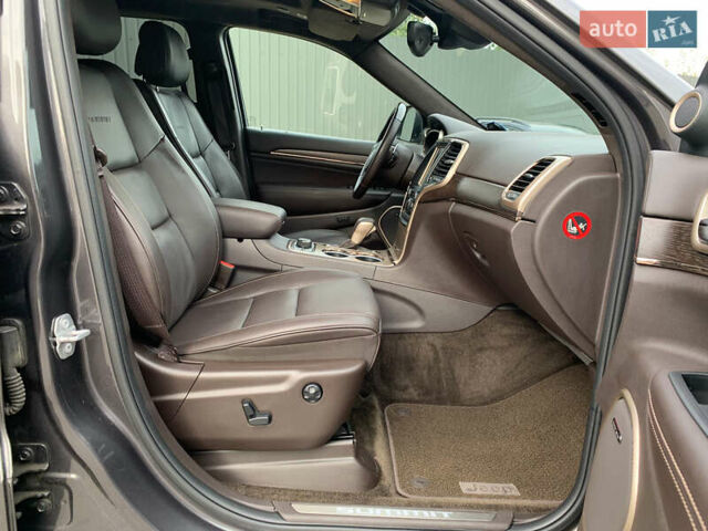 Серый Джип Гранд Чероки, объемом двигателя 2.99 л и пробегом 86 тыс. км за 29132 $, фото 12 на Automoto.ua