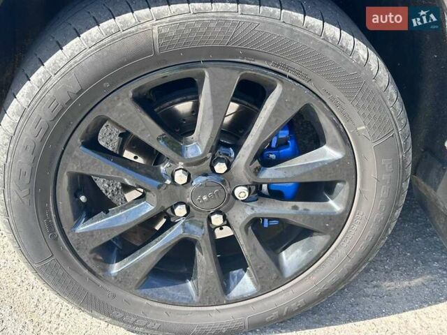 Сірий Джип Grand Cherokee, об'ємом двигуна 3.6 л та пробігом 143 тис. км за 22500 $, фото 25 на Automoto.ua