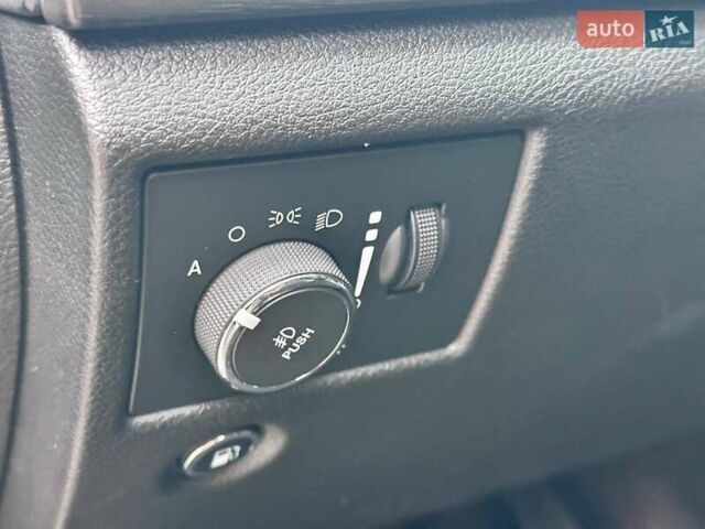 Серый Джип Гранд Чероки, объемом двигателя 3.61 л и пробегом 143 тыс. км за 22500 $, фото 22 на Automoto.ua