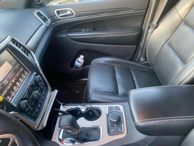 Сірий Джип Grand Cherokee, об'ємом двигуна 3.6 л та пробігом 141 тис. км за 19000 $, фото 6 на Automoto.ua