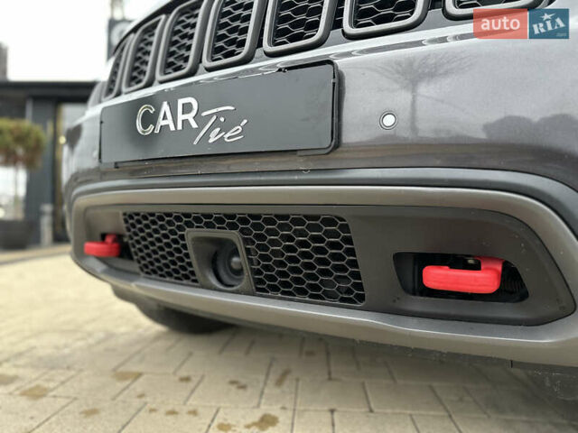 Сірий Джип Grand Cherokee, об'ємом двигуна 3.6 л та пробігом 173 тис. км за 24900 $, фото 6 на Automoto.ua