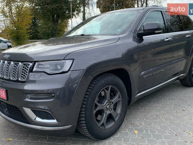 Серый Джип Гранд Чероки, объемом двигателя 2.99 л и пробегом 86 тыс. км за 29132 $, фото 2 на Automoto.ua