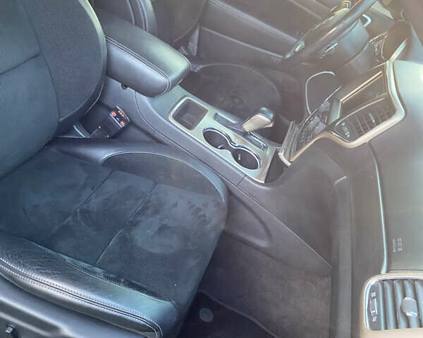 Сірий Джип Grand Cherokee, об'ємом двигуна 3.6 л та пробігом 102 тис. км за 26000 $, фото 14 на Automoto.ua