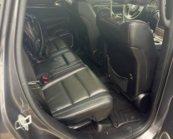 Серый Джип Гранд Чероки, объемом двигателя 3.6 л и пробегом 137 тыс. км за 24800 $, фото 13 на Automoto.ua