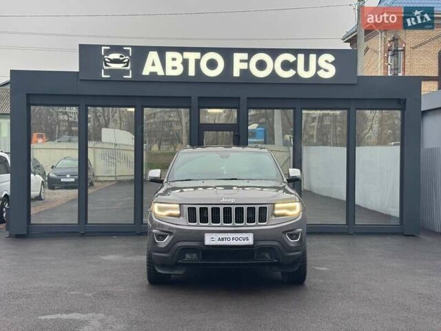 Серый Джип Гранд Чероки, объемом двигателя 3.6 л и пробегом 190 тыс. км за 18390 $, фото 2 на Automoto.ua