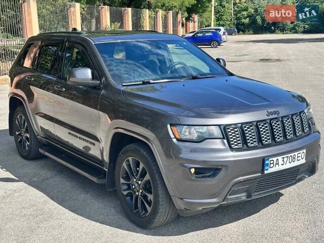 Сірий Джип Grand Cherokee, об'ємом двигуна 3.6 л та пробігом 143 тис. км за 22500 $, фото 7 на Automoto.ua