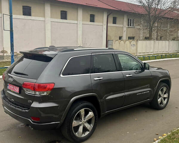 Серый Джип Гранд Чероки, объемом двигателя 3.6 л и пробегом 137 тыс. км за 24800 $, фото 3 на Automoto.ua