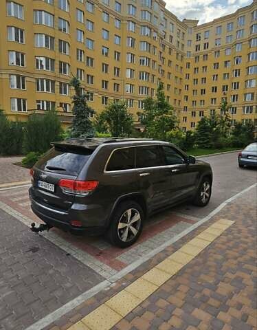 Сірий Джип Grand Cherokee, об'ємом двигуна 3.6 л та пробігом 182 тис. км за 19300 $, фото 1 на Automoto.ua