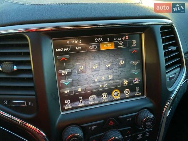 Серый Джип Гранд Чероки, объемом двигателя 3.6 л и пробегом 137 тыс. км за 23500 $, фото 17 на Automoto.ua