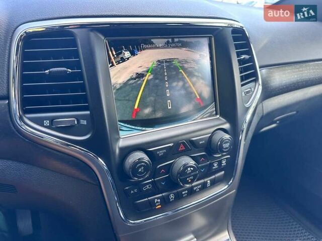 Джип Гранд Чероки 2016 в Кропивницком (Кировограде) на Automoto.ua Серый Джип Гранд Чероки, объемом двигателя 3.6 л и пробегом 143 тыс. км за 24500 $, фото 20 на Automoto.ua