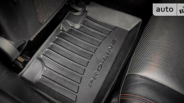 Сірий Джип Grand Cherokee, об'ємом двигуна 3.6 л та пробігом 150 тис. км за 25000 $, фото 42 на Automoto.ua