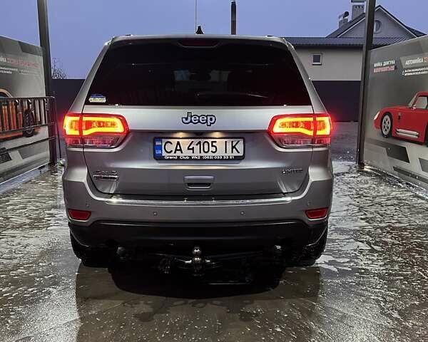 Джип Гранд Чероки 2016 в Черкассах на Automoto.ua Серый Джип Гранд Чероки, объемом двигателя 2.99 л и пробегом 171 тыс. км за 25900 $, фото 6 на Automoto.ua