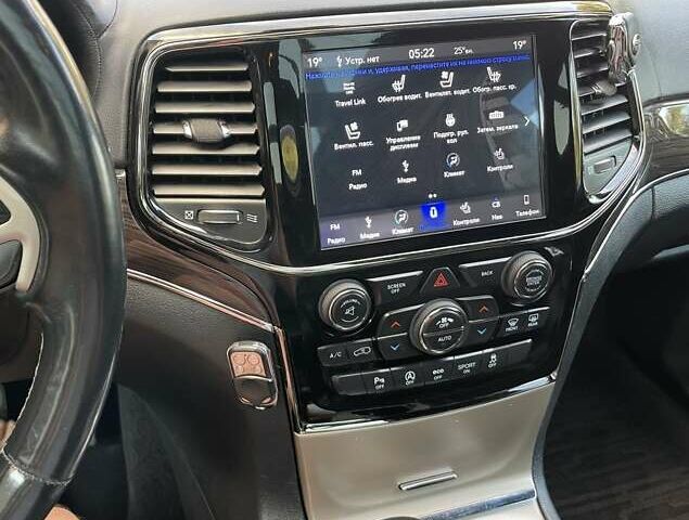 Сірий Джип Grand Cherokee, об'ємом двигуна 3.6 л та пробігом 170 тис. км за 22500 $, фото 14 на Automoto.ua