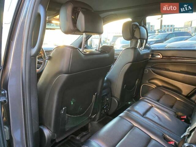 Серый Джип Гранд Чероки, объемом двигателя 3.6 л и пробегом 137 тыс. км за 23500 $, фото 24 на Automoto.ua