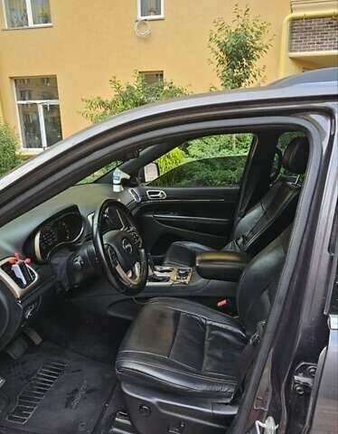 Сірий Джип Grand Cherokee, об'ємом двигуна 3.6 л та пробігом 182 тис. км за 19300 $, фото 8 на Automoto.ua