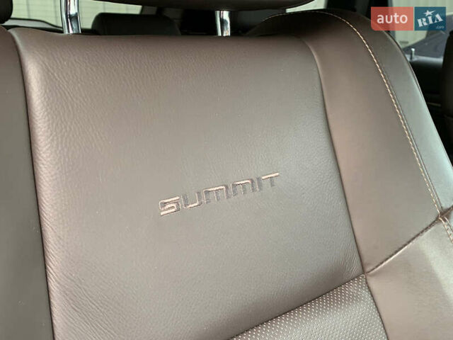 Серый Джип Гранд Чероки, объемом двигателя 2.99 л и пробегом 86 тыс. км за 29132 $, фото 31 на Automoto.ua