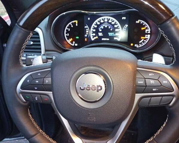 Серый Джип Гранд Чероки, объемом двигателя 3 л и пробегом 97 тыс. км за 32000 $, фото 17 на Automoto.ua