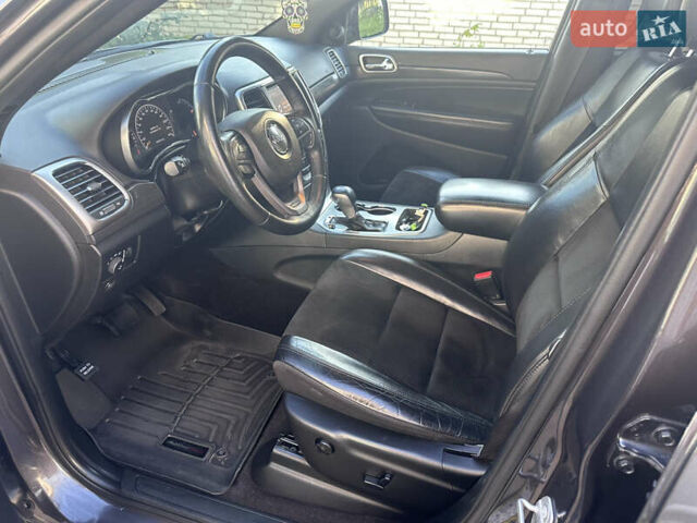 Серый Джип Гранд Чероки, объемом двигателя 3.6 л и пробегом 150 тыс. км за 23500 $, фото 7 на Automoto.ua