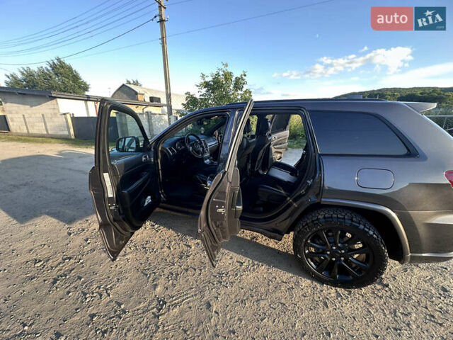 Серый Джип Гранд Чероки, объемом двигателя 3.6 л и пробегом 150 тыс. км за 23500 $, фото 29 на Automoto.ua