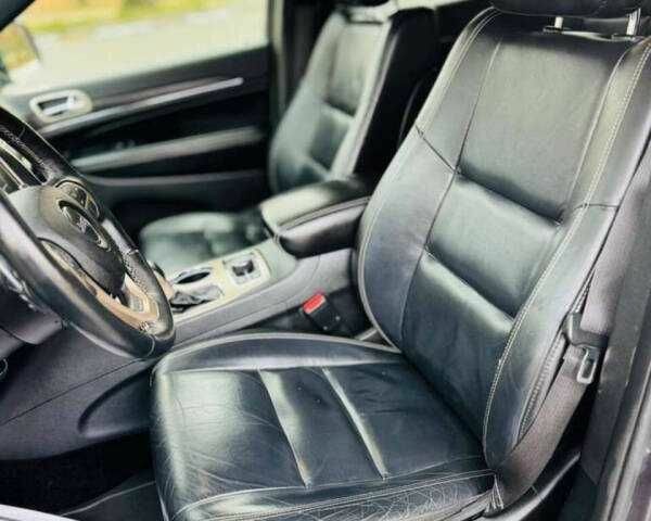 Сірий Джип Grand Cherokee, об'ємом двигуна 3.6 л та пробігом 51 тис. км за 15700 $, фото 8 на Automoto.ua