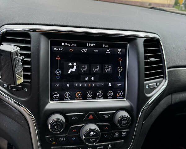 Сірий Джип Grand Cherokee, об'ємом двигуна 3.6 л та пробігом 227 тис. км за 20000 $, фото 30 на Automoto.ua