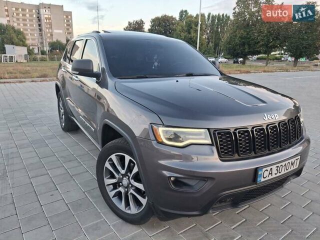 Серый Джип Гранд Чероки, объемом двигателя 3.6 л и пробегом 179 тыс. км за 24500 $, фото 6 на Automoto.ua