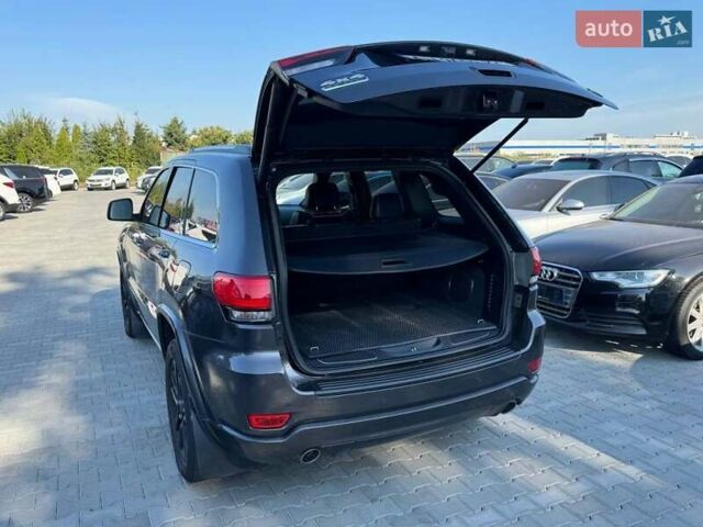 Сірий Джип Grand Cherokee, об'ємом двигуна 2.99 л та пробігом 310 тис. км за 23000 $, фото 6 на Automoto.ua