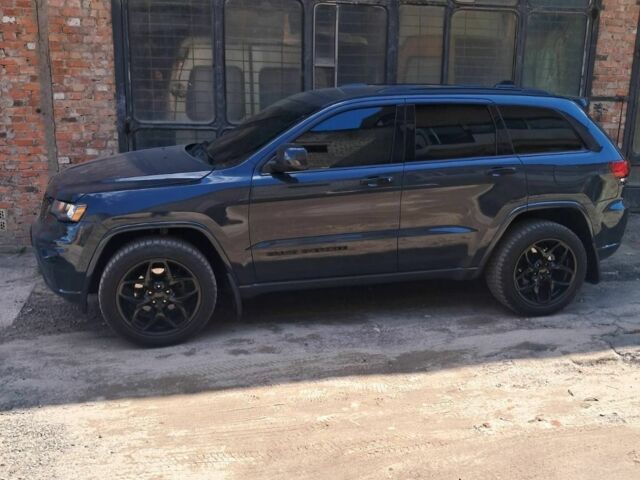 Серый Джип Гранд Чероки, объемом двигателя 3.6 л и пробегом 134 тыс. км за 21500 $, фото 2 на Automoto.ua