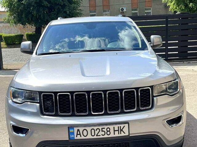 Сірий Джип Grand Cherokee, об'ємом двигуна 3.6 л та пробігом 1 тис. км за 23300 $, фото 3 на Automoto.ua