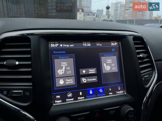 Серый Джип Гранд Чероки, объемом двигателя 3.6 л и пробегом 133 тыс. км за 25990 $, фото 22 на Automoto.ua