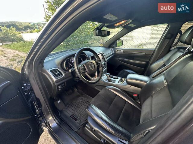 Серый Джип Гранд Чероки, объемом двигателя 3.6 л и пробегом 150 тыс. км за 23500 $, фото 6 на Automoto.ua