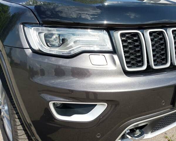 Сірий Джип Grand Cherokee, об'ємом двигуна 3 л та пробігом 44 тис. км за 43000 $, фото 7 на Automoto.ua